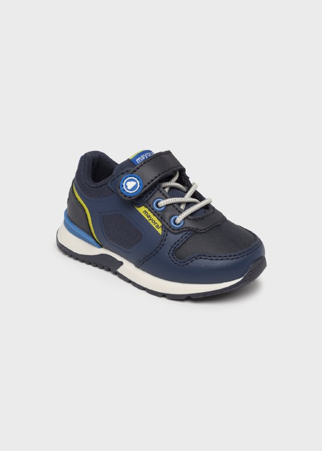 11-42272-038-L-4 Trainers for baby boy