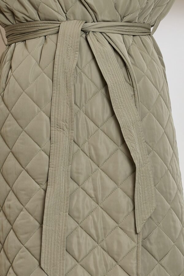 Quilted coat hooded