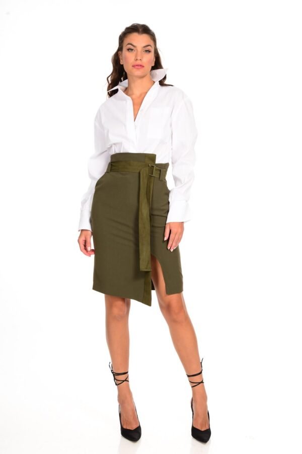 Skirt with belt