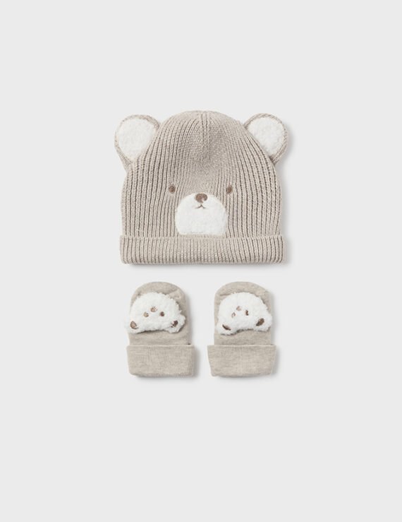 Newborn Teddy Hat and Socks Set