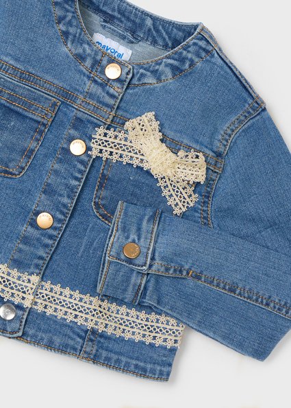 Girl denim jacket with guipure details