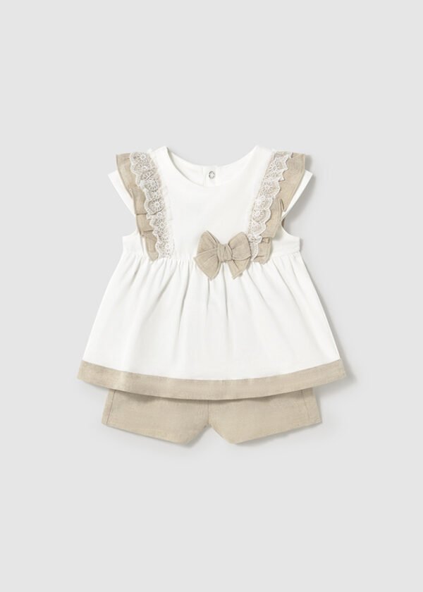 Baby linen shorts and blouse set