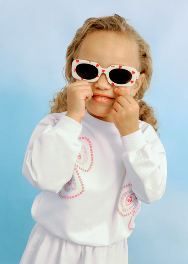 Girl sweatshirt
