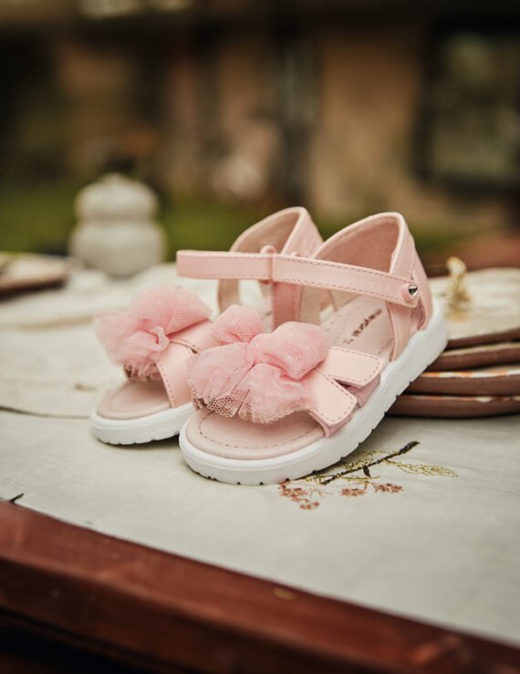 Baby bow sandals