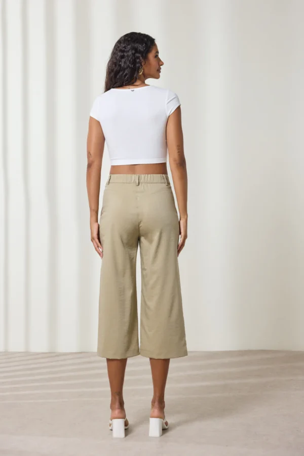 Crop pants