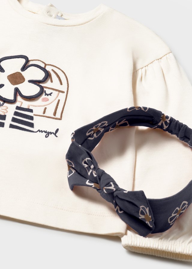 Babys shirt with headband