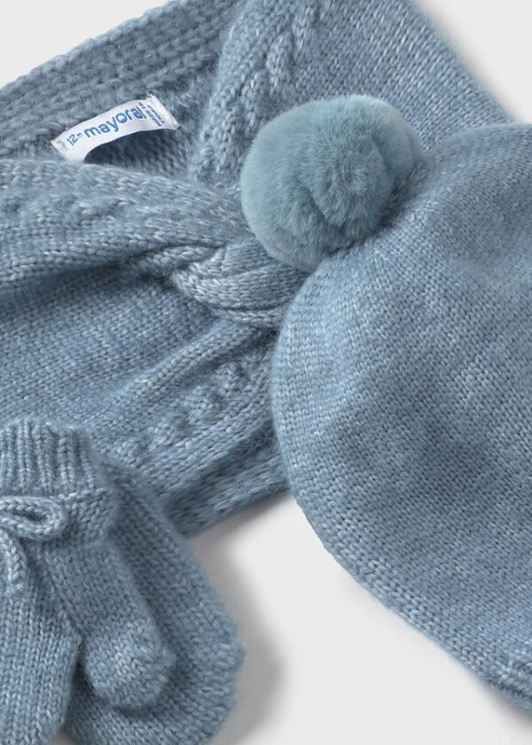 Baby 3 Piece Hat and Scarf Set Baby 3 Piece Hat and Scarf Set