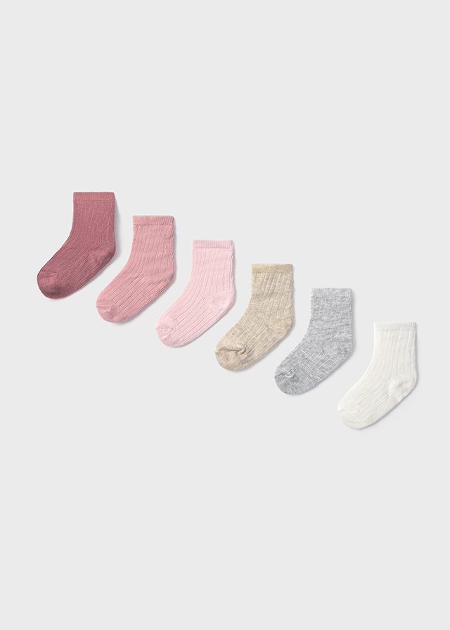 Newborn 6 pack of plain socks