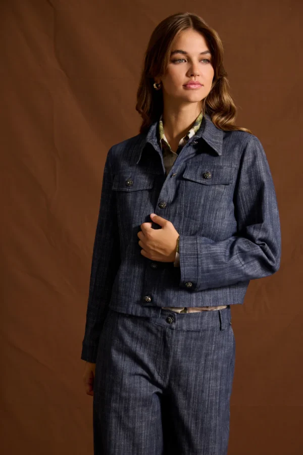 Jean jacket stone buttons