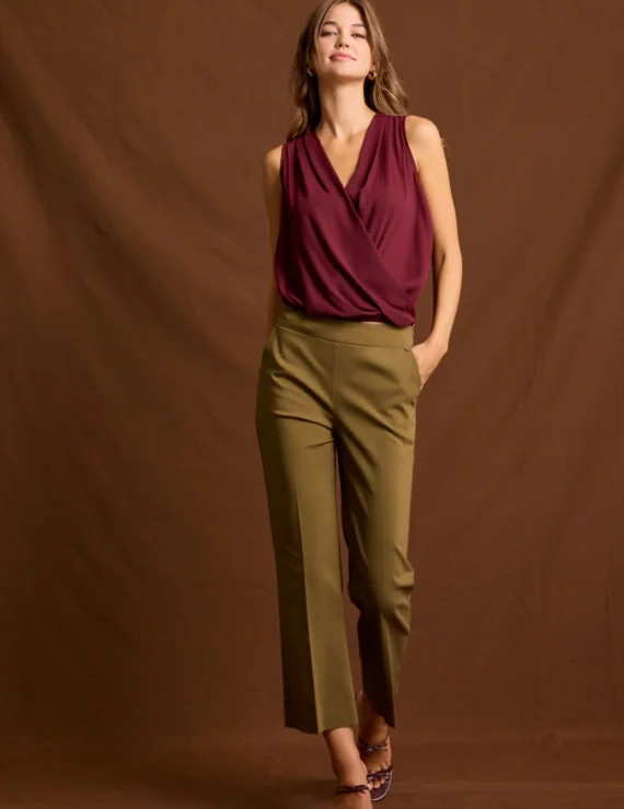 Cropped pants