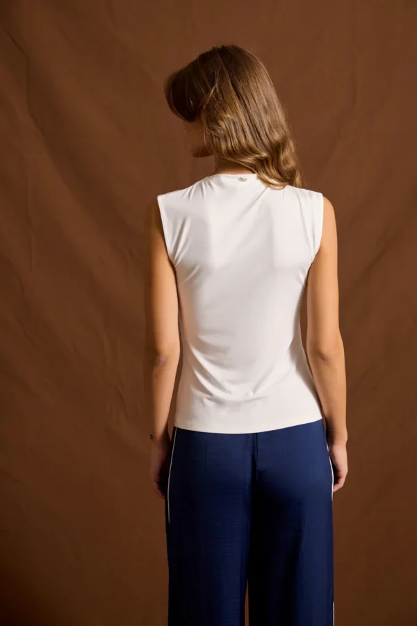 T-shirt no sleeves
