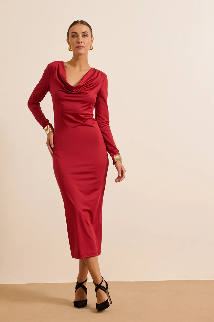Elastic red dress