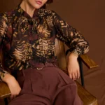 Wide pants with belt