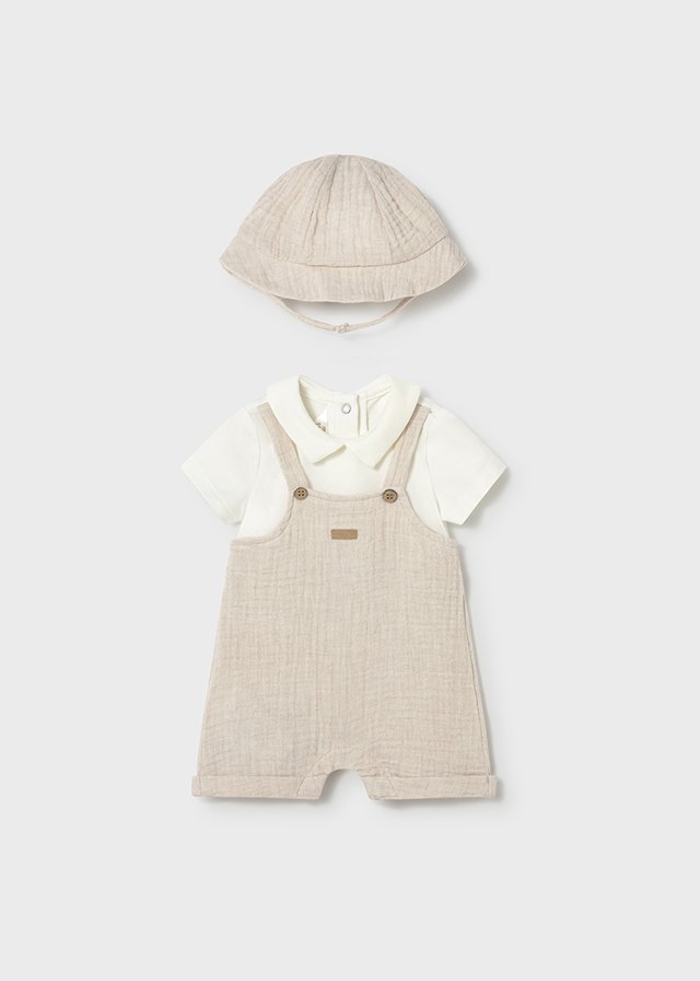 Newborn romper with hat