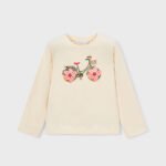 Print t-shirt girl