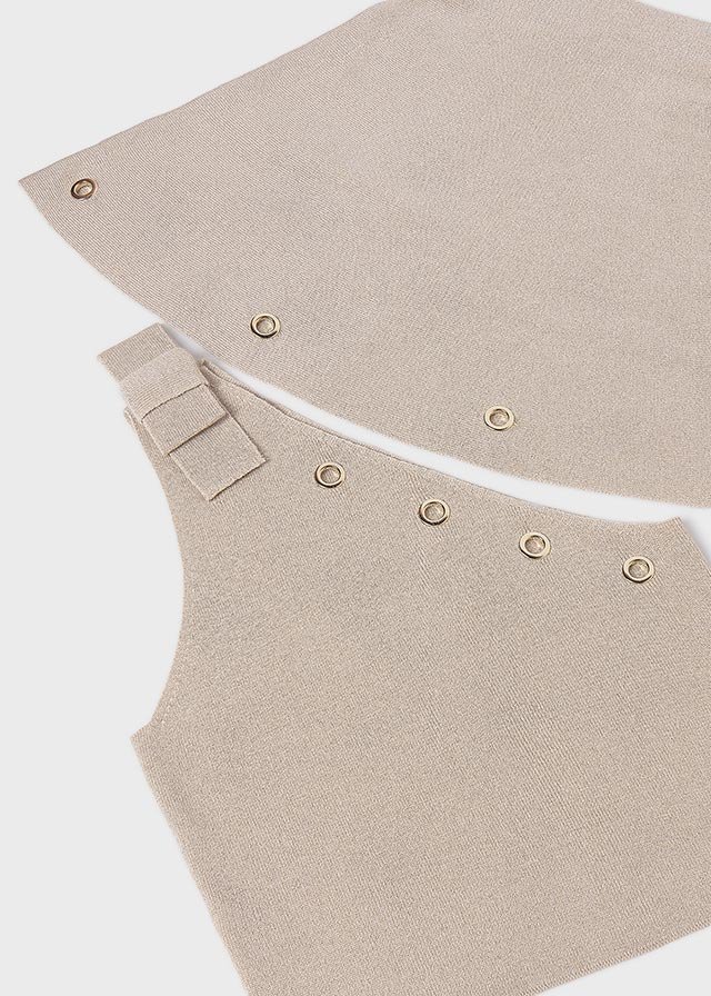 Girl's skirt and top set