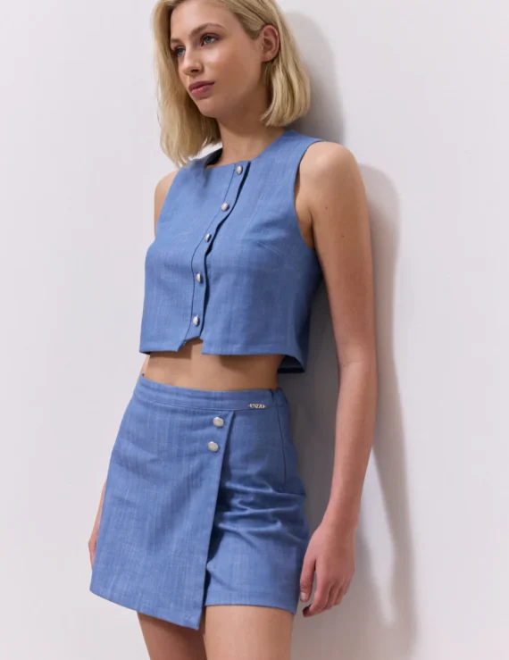 Short denim pants