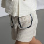 Girls' trousers with pockets