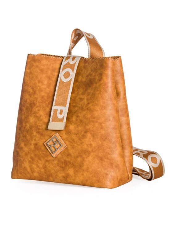 Backpack camel