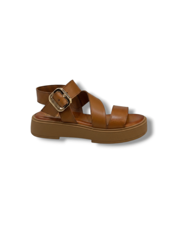 Leather camel sandals