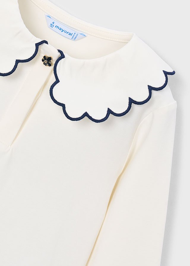 Basic girls' polo shirt with a Peter Pan collar