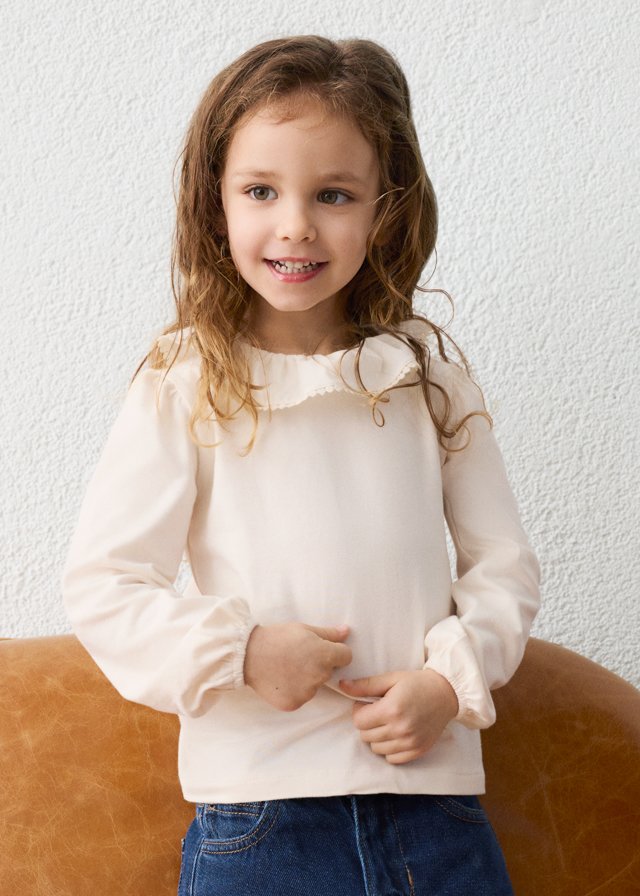 Girl ruffled neck blouse