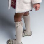 Girls' knee-high socks