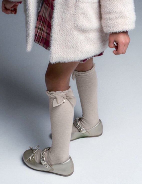 Girls' knee-high socks