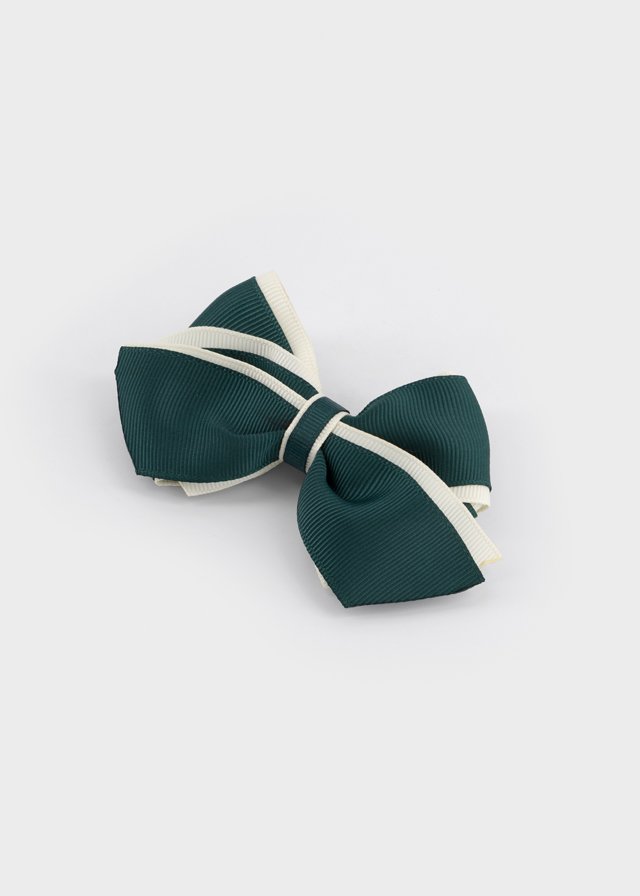 Girl's bow hair clip