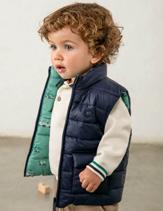 Reversible printed baby vest