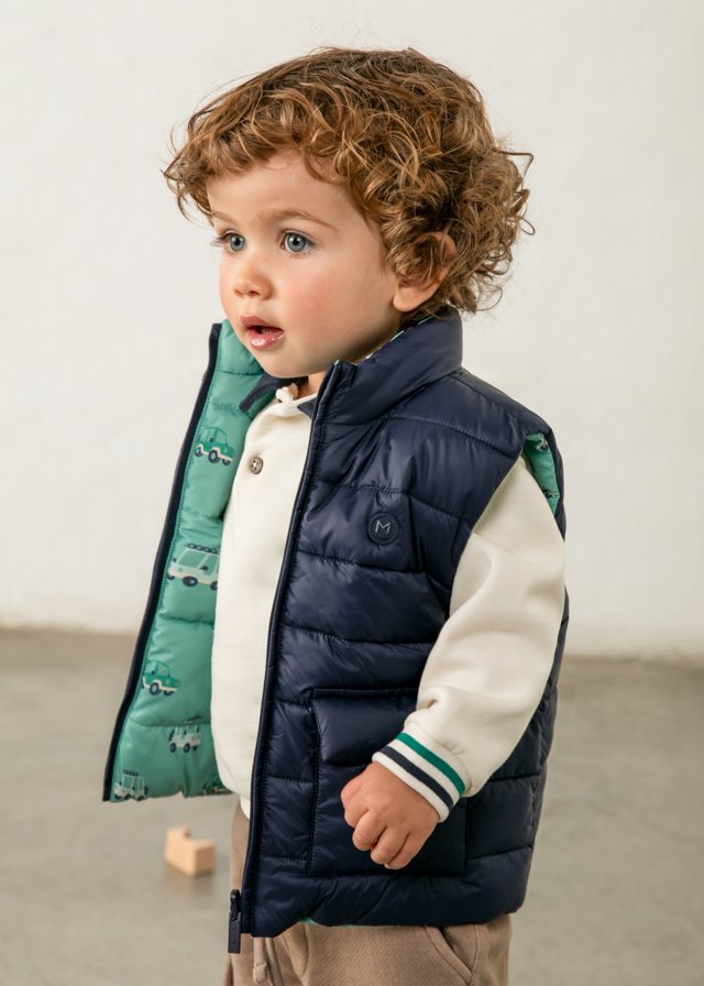 Reversible printed baby vest