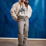 Girls' barrel-fit twill trousers