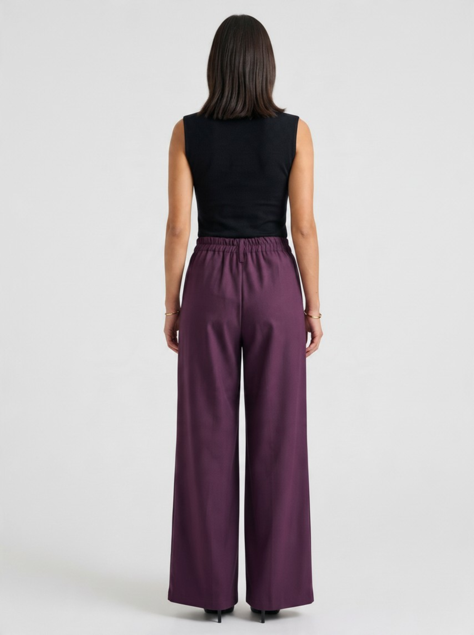 Wide pants buttons front