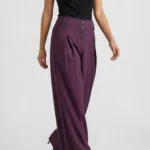 Wide pants buttons front