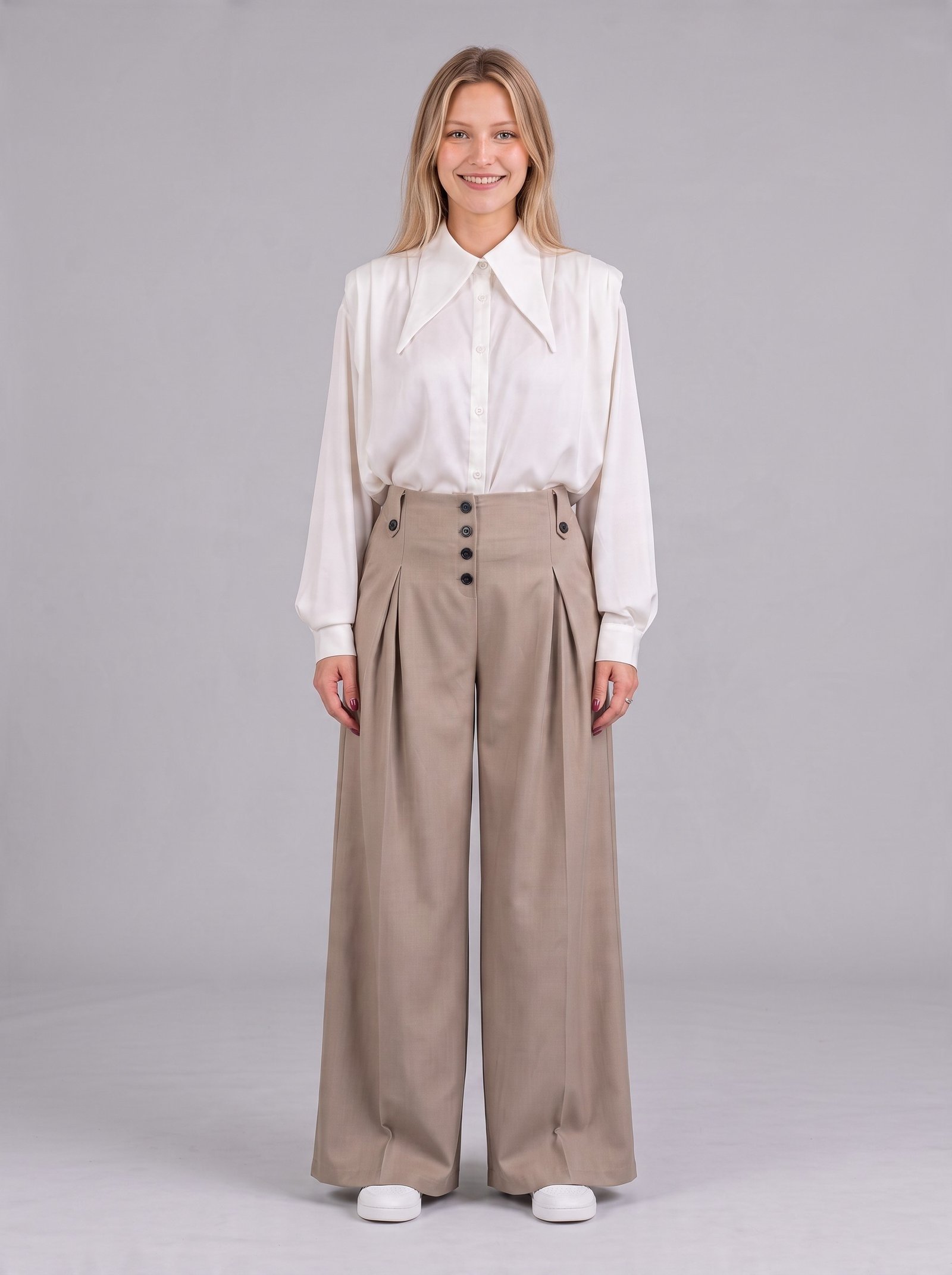 Wide pants buttons front