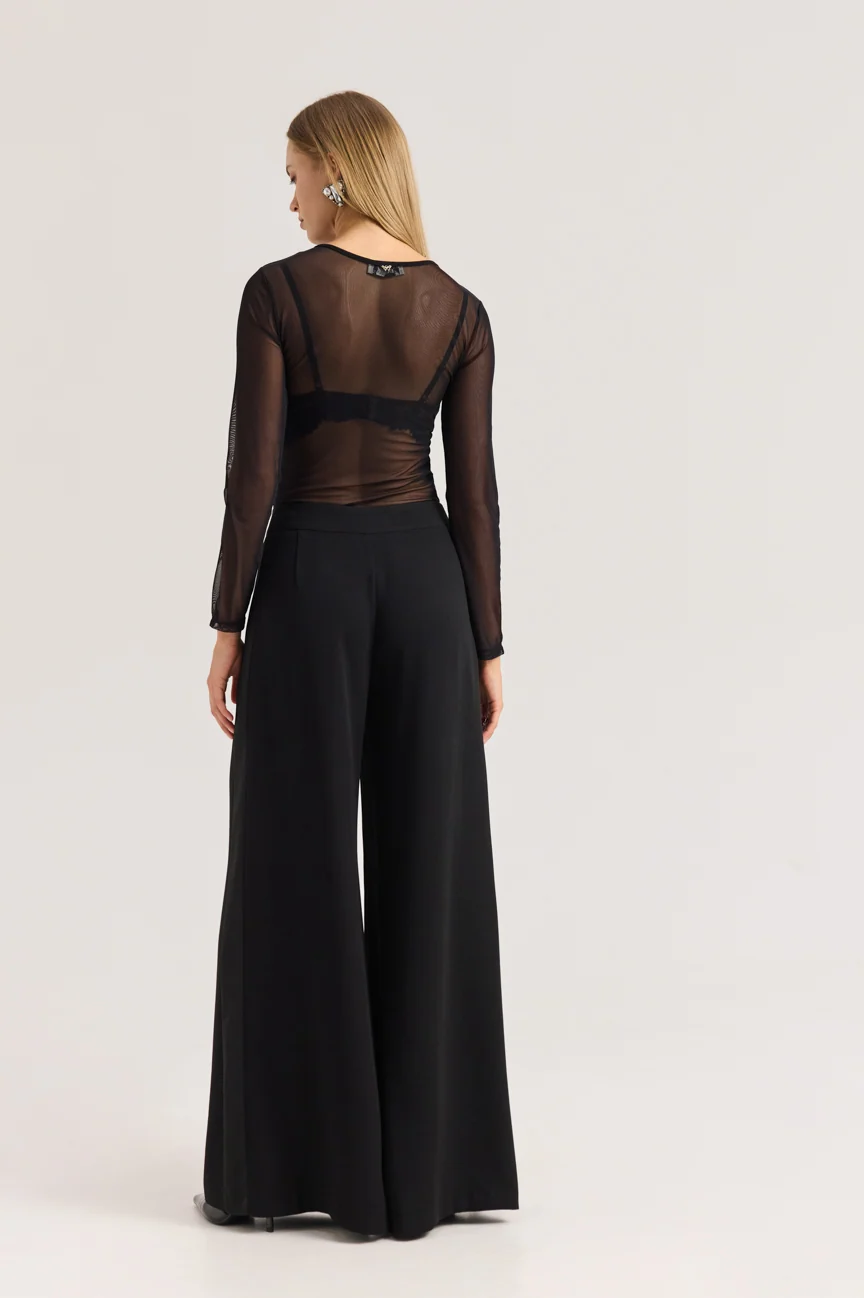 Wide pants