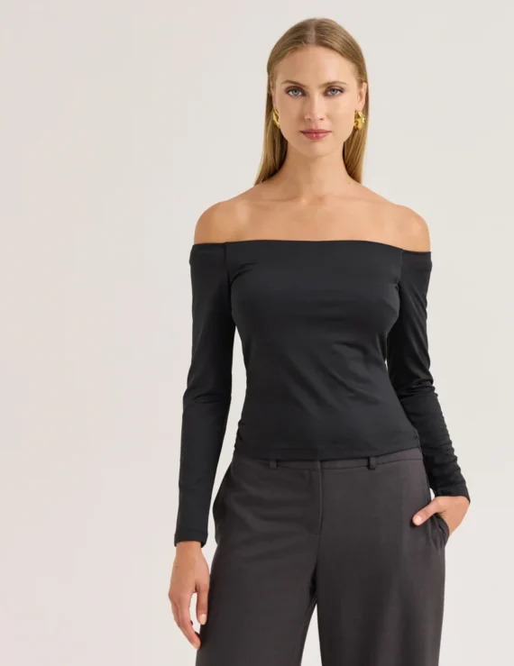 Top shoulder off