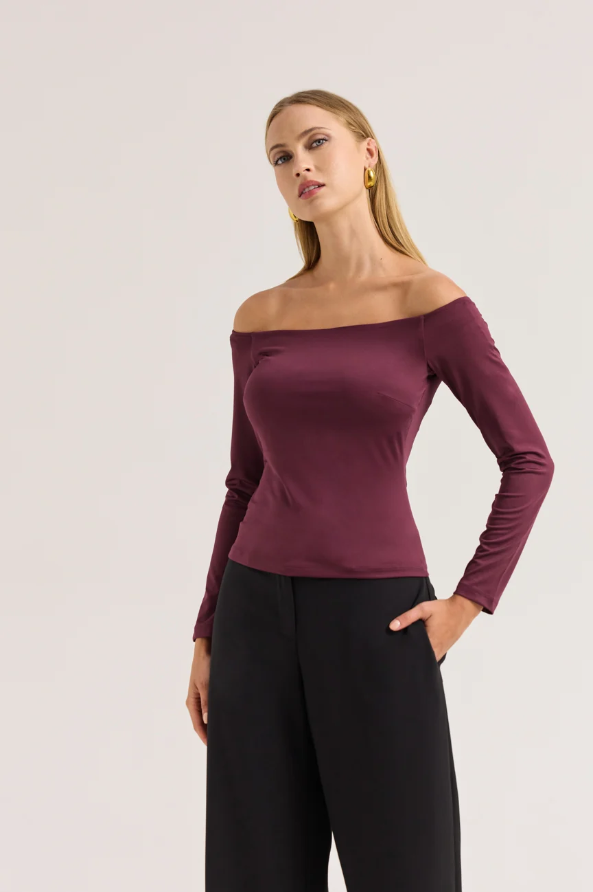 Top shoulder off