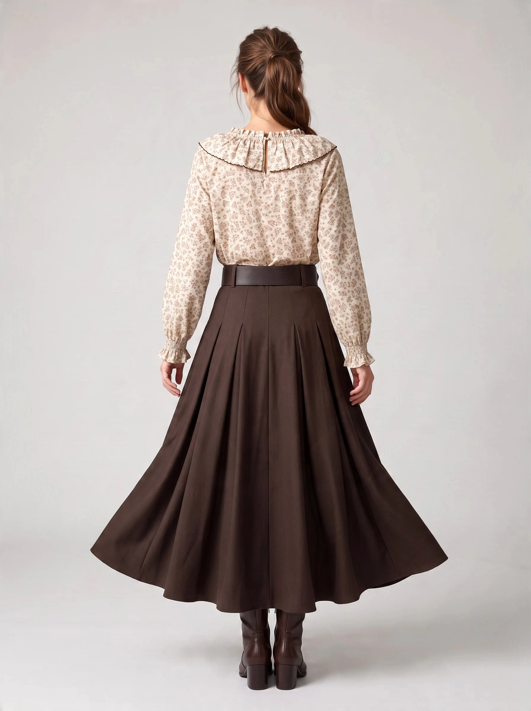 Maxi skirt with belt