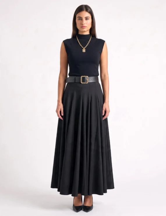 Maxi skirt with belt