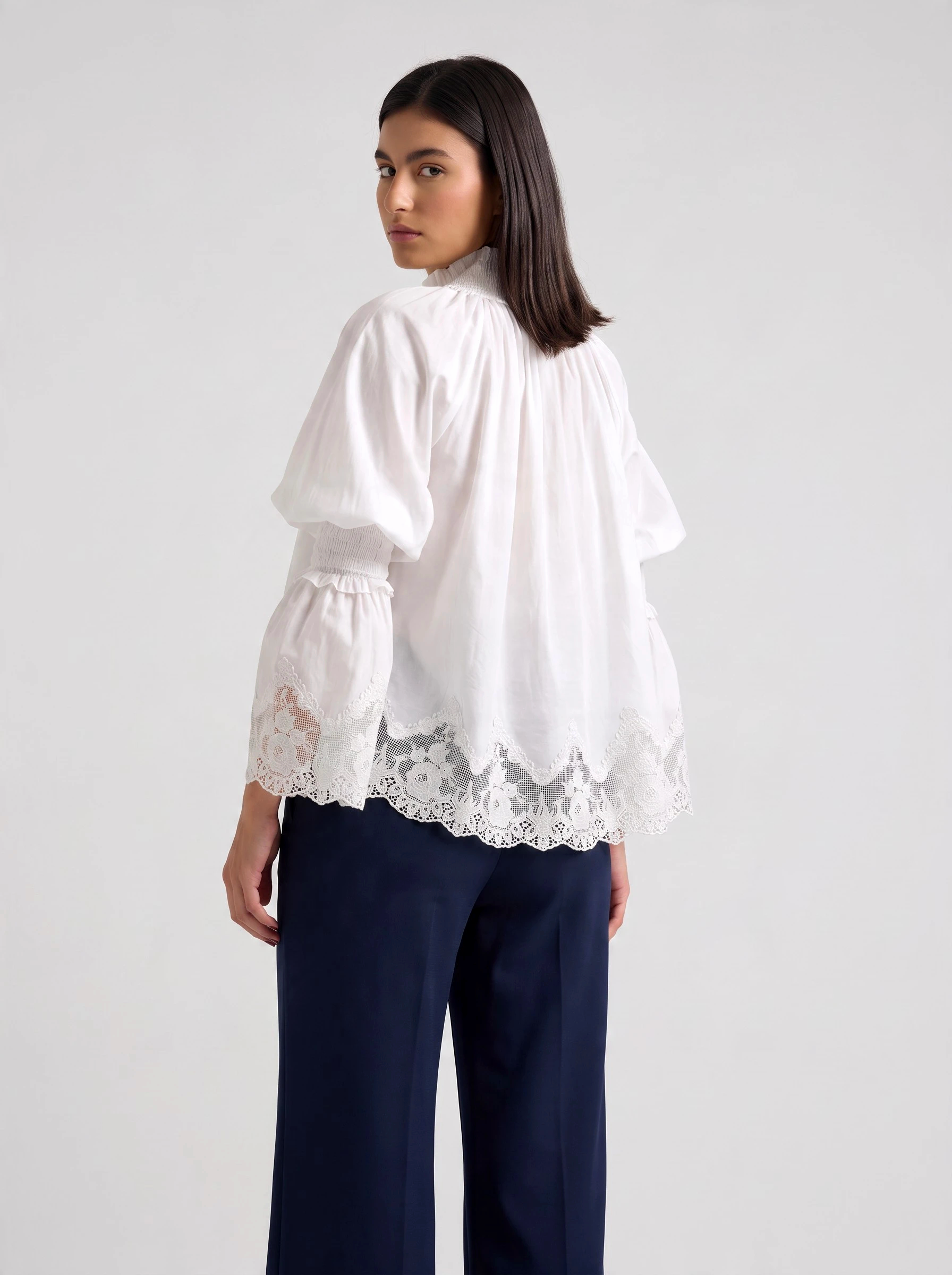 White shirt with lace