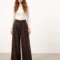 Wide pants with belt