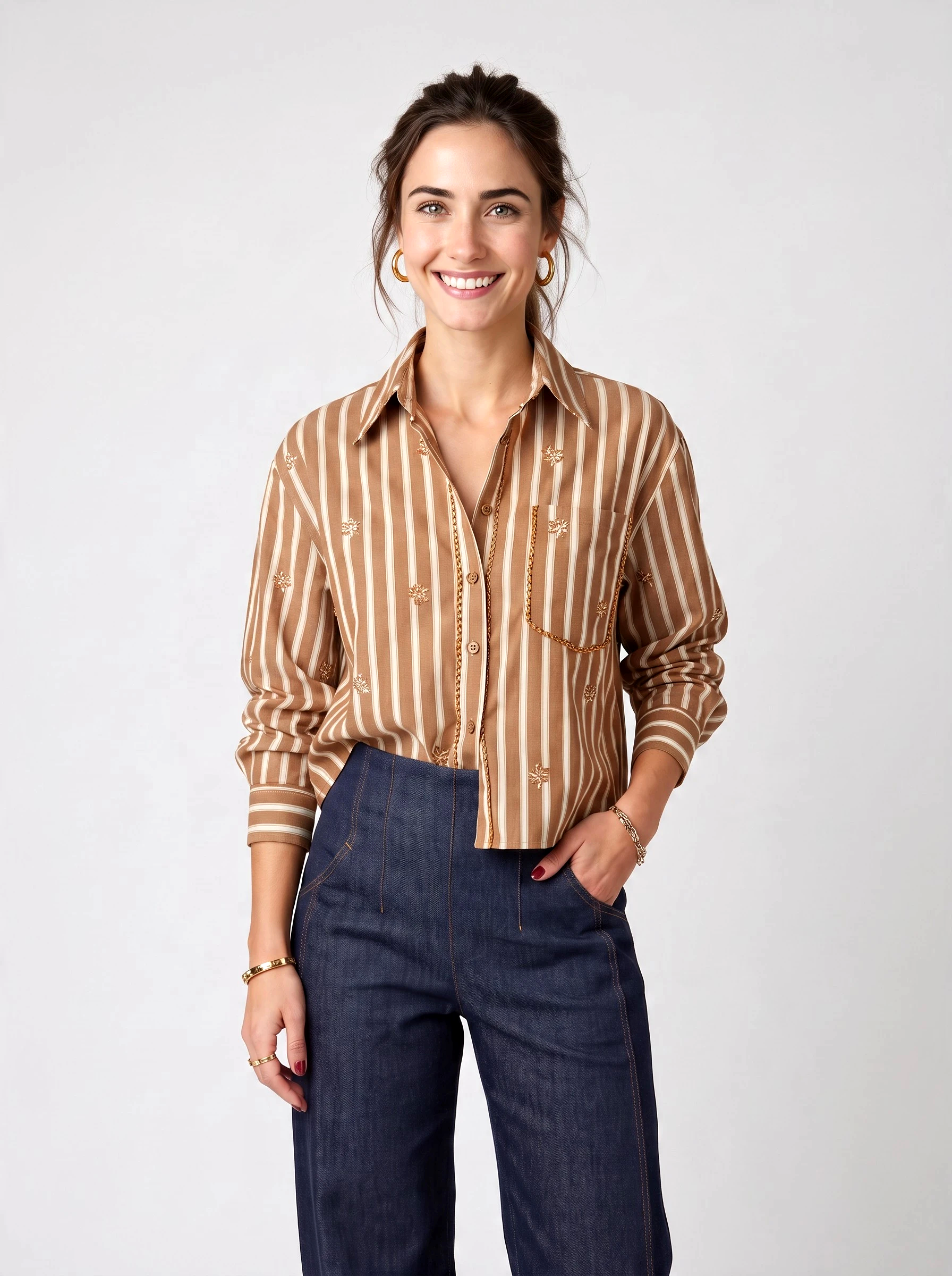 Shirt with stripes and embroidery