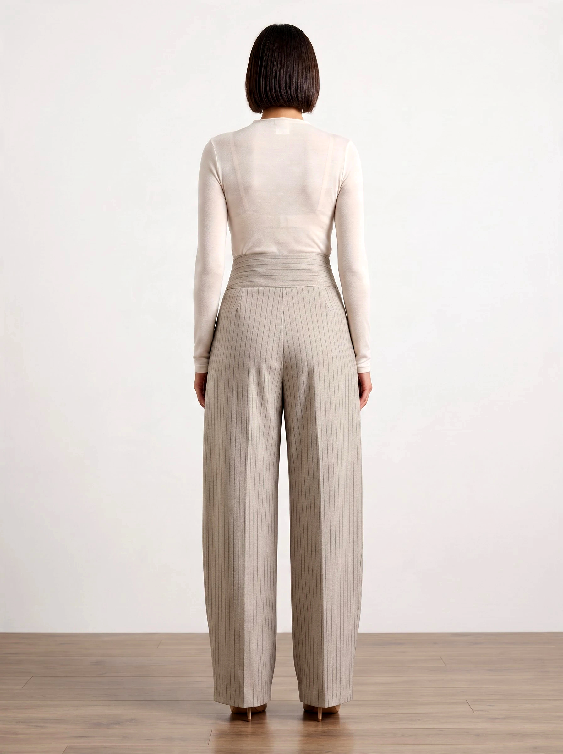 Wide pants with stripes