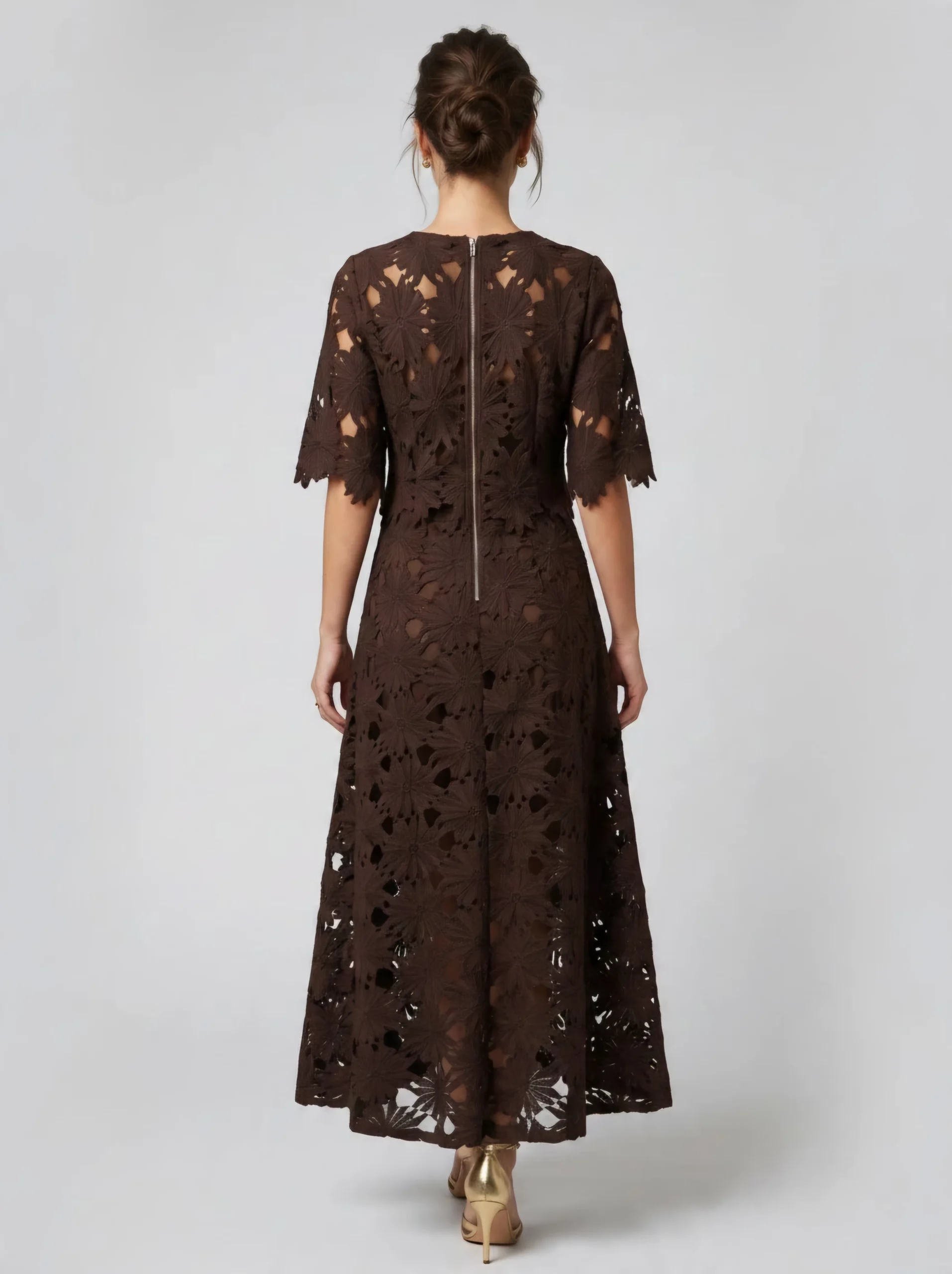 Lace dress brown