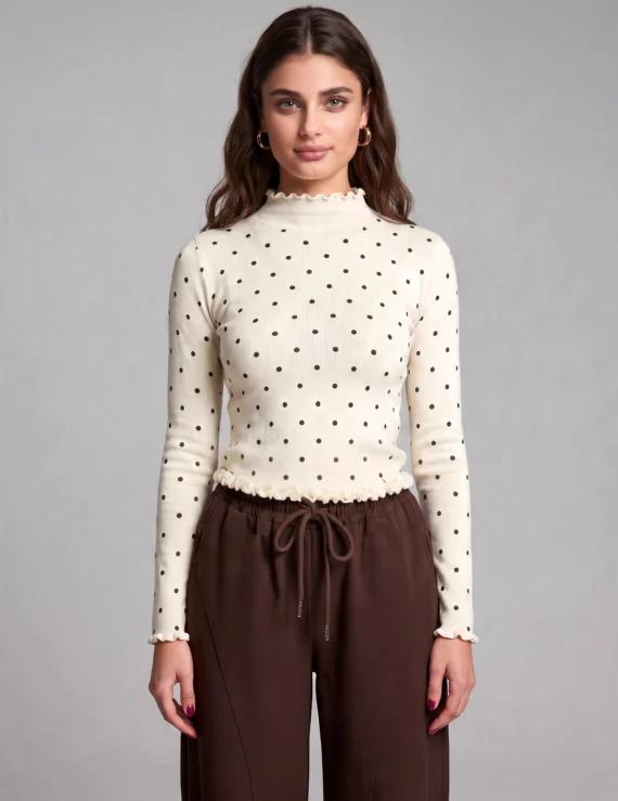 Polka dots sweater