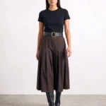 Pleated pants with belt