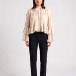 Wide sleeves top