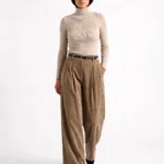 Wide pants with belt