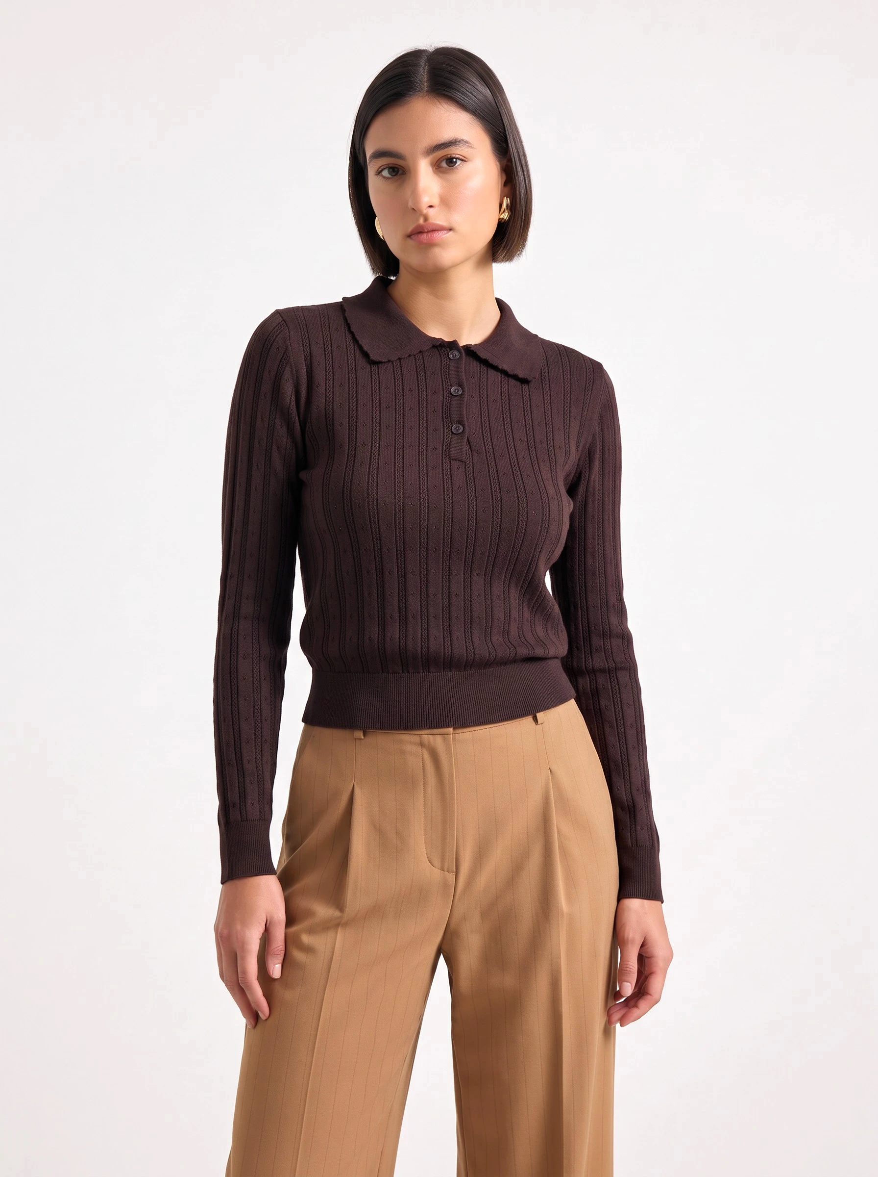Sweater round collar